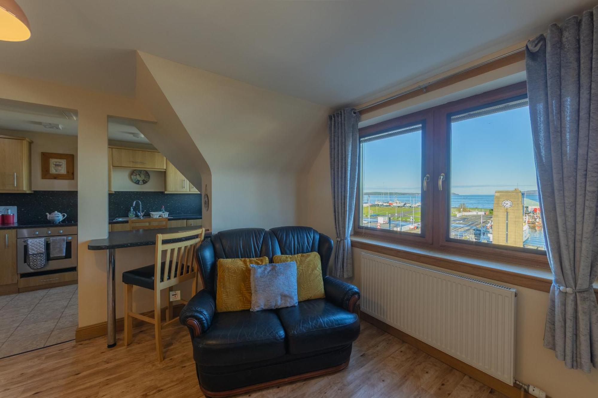 Quay Head View Aparthotel سْترانرير الغرفة الصورة