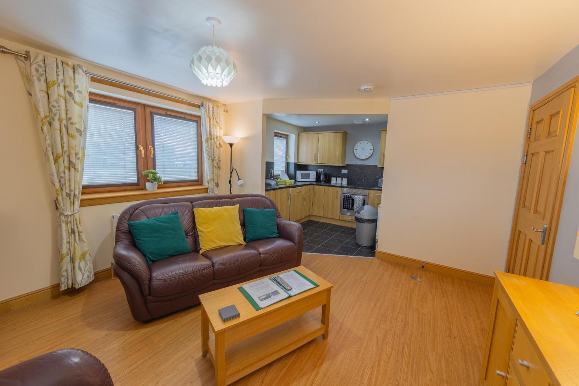 Quay Head View Aparthotel سْترانرير الغرفة الصورة