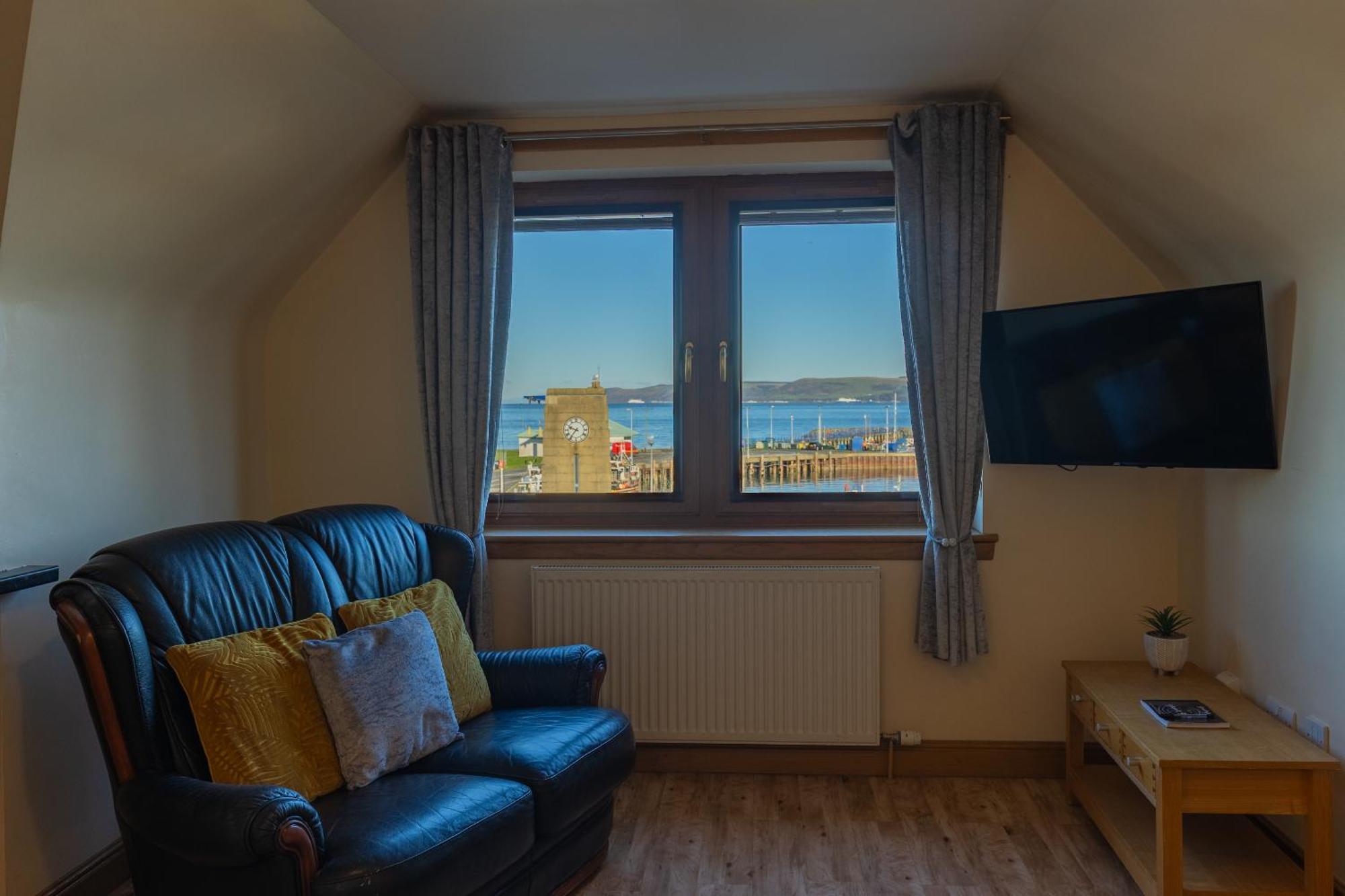 Quay Head View Aparthotel سْترانرير الغرفة الصورة