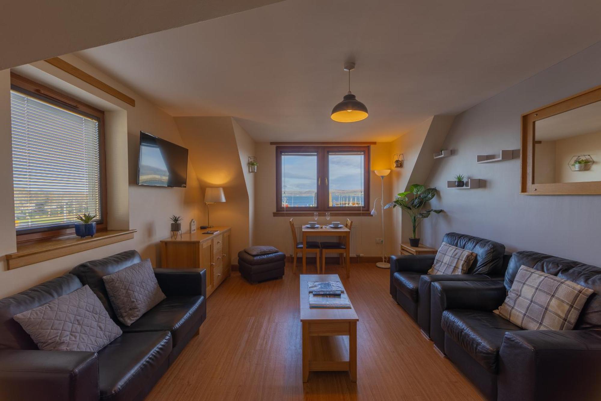 Quay Head View Aparthotel سْترانرير الغرفة الصورة