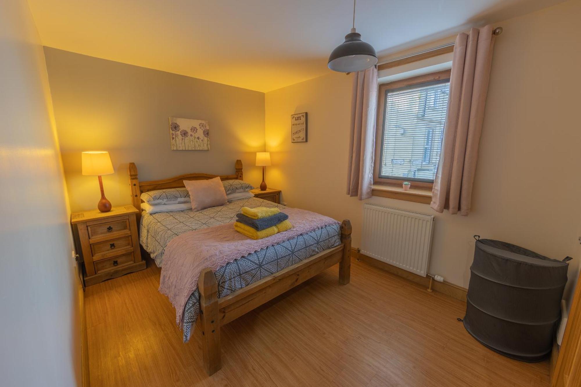 Quay Head View Aparthotel سْترانرير الغرفة الصورة