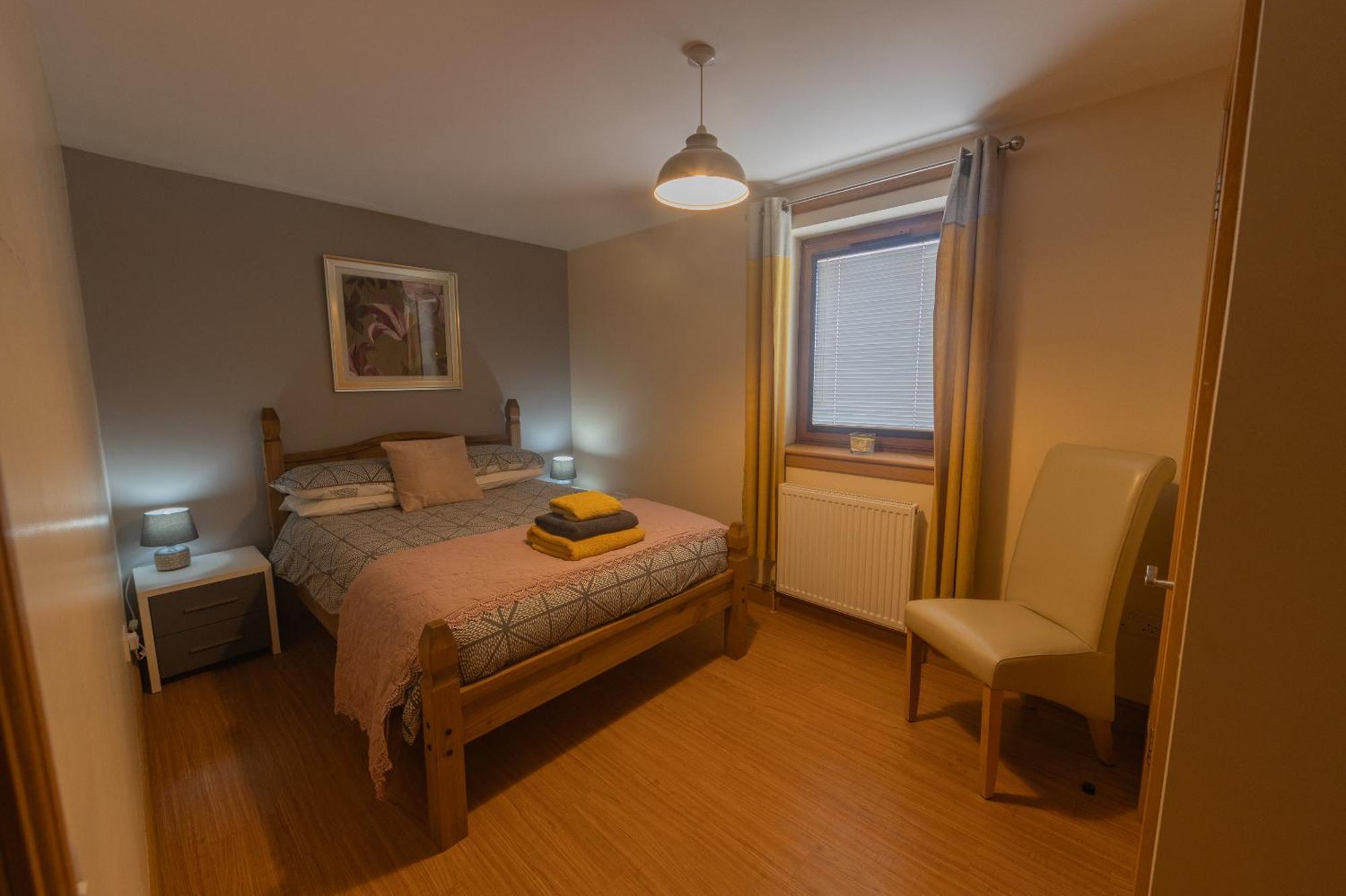 Quay Head View Aparthotel سْترانرير الغرفة الصورة