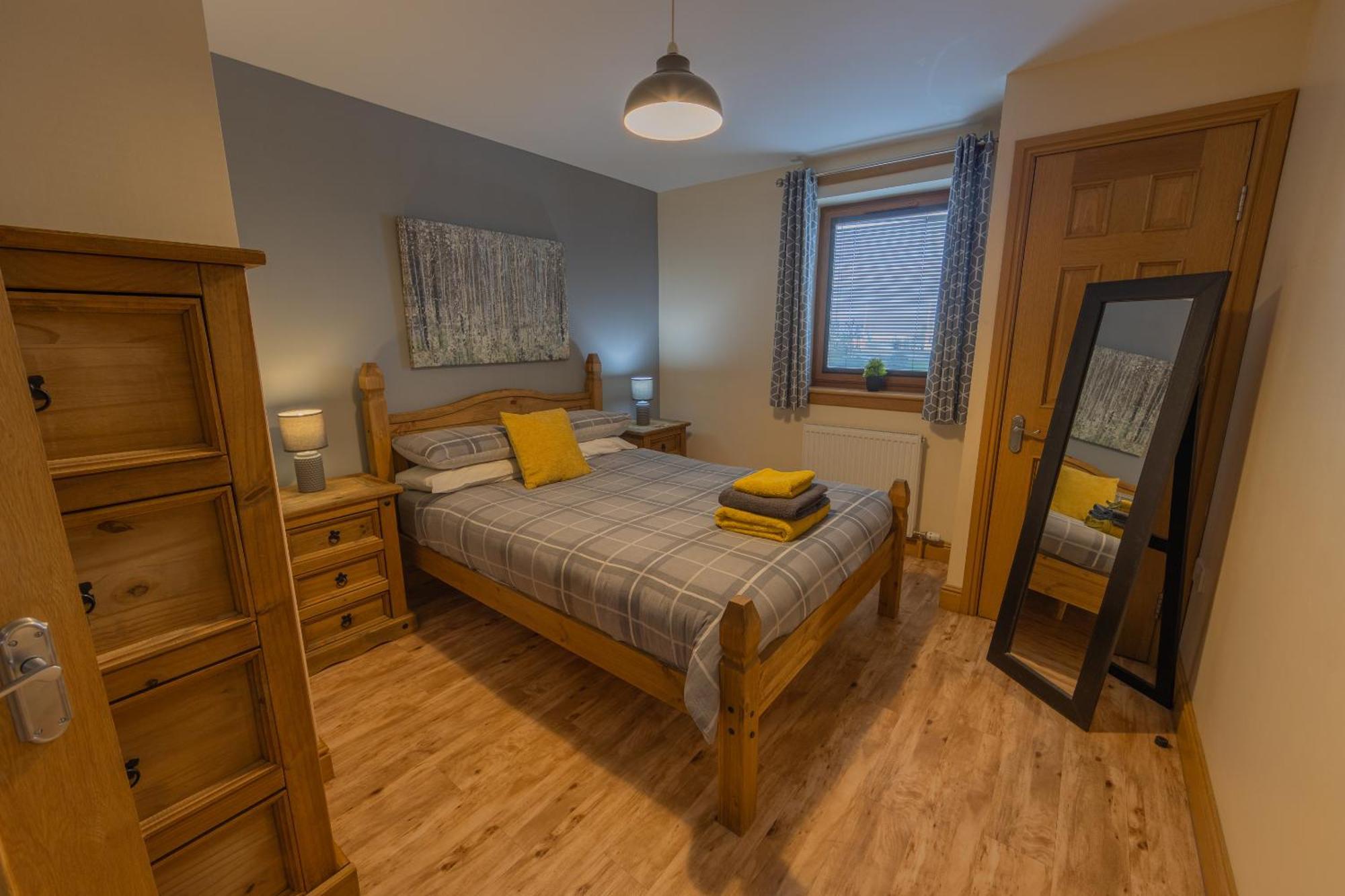 Quay Head View Aparthotel سْترانرير الغرفة الصورة